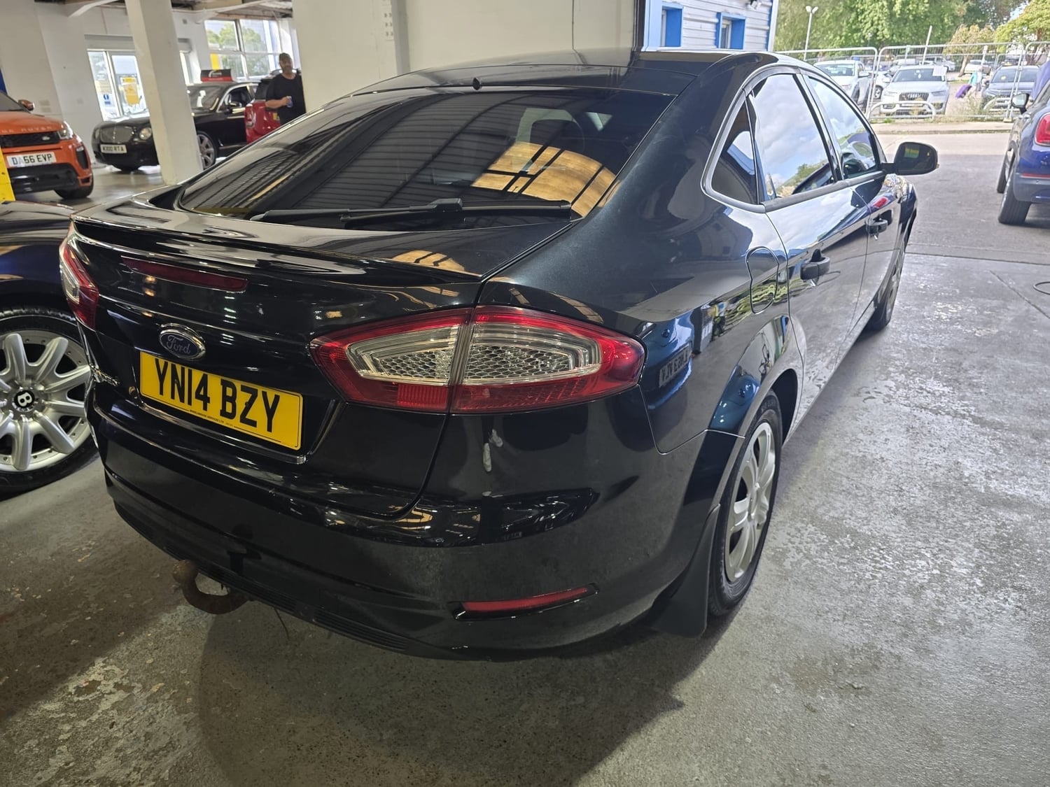 Ford Mondeo 2014 - Cars
