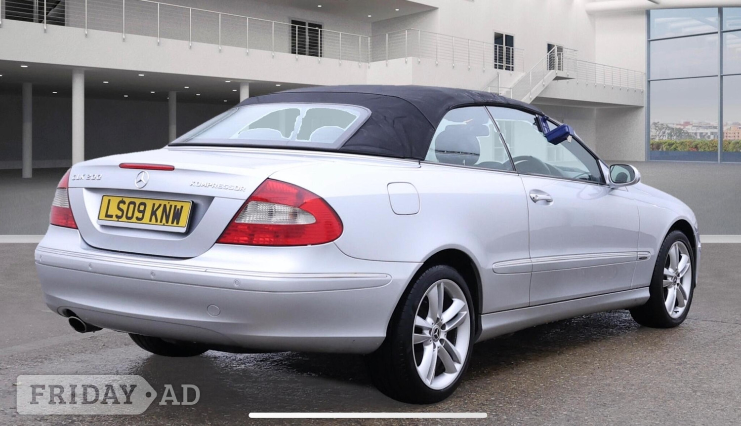 Mercedes-Benz CLK 2009 - Cars in Kingston Upon Thames