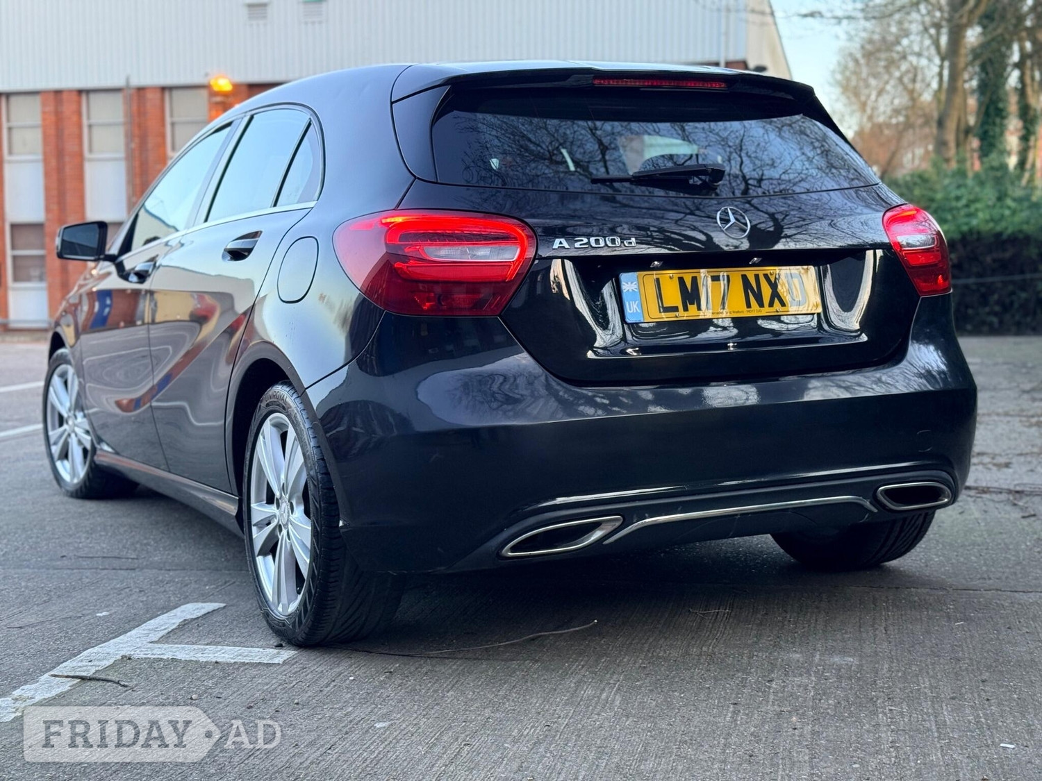 [ berth ]Mercedes-Benz A Class