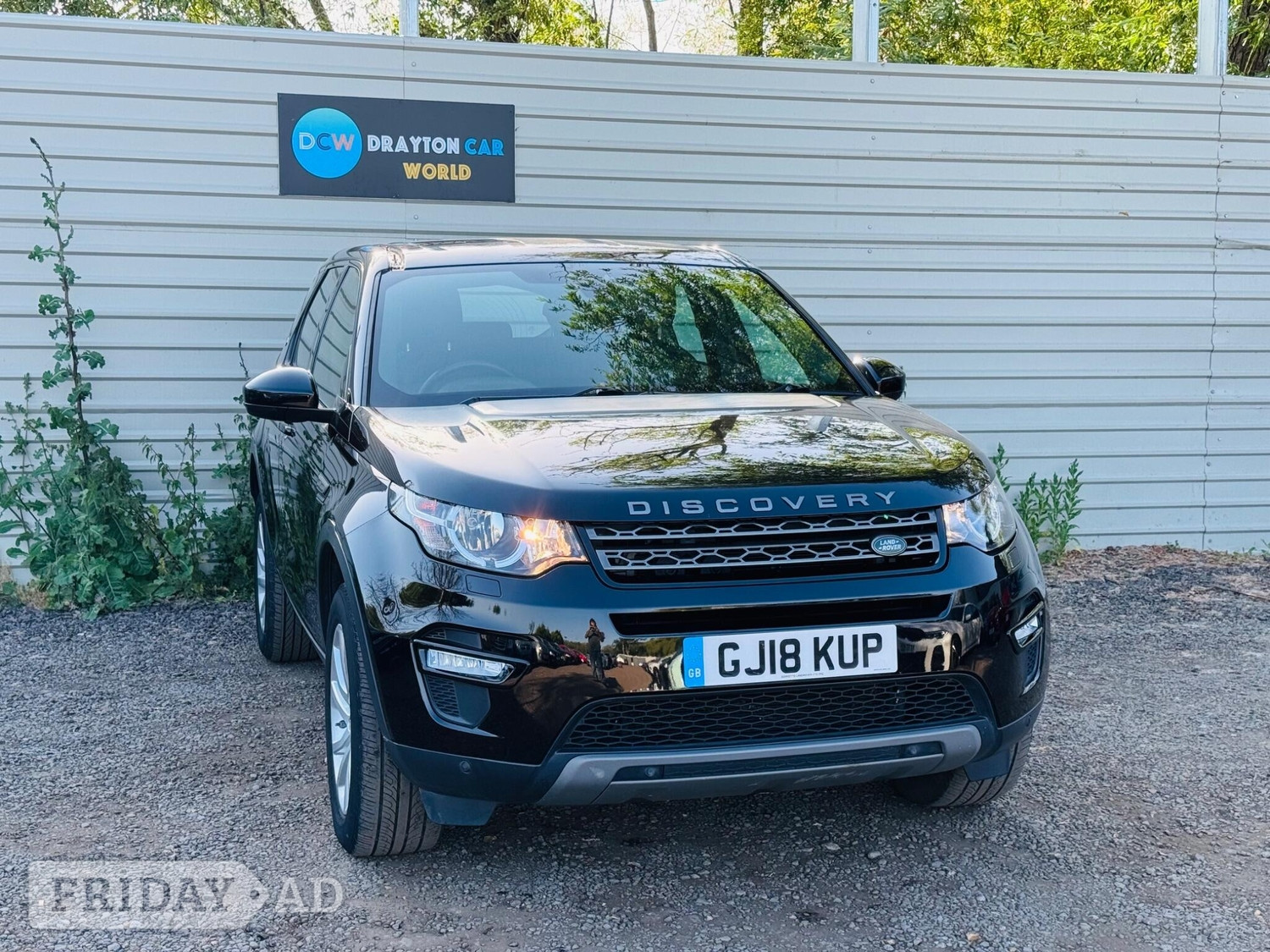 Land Rover Discovery Sport 2018 in Hillingdon