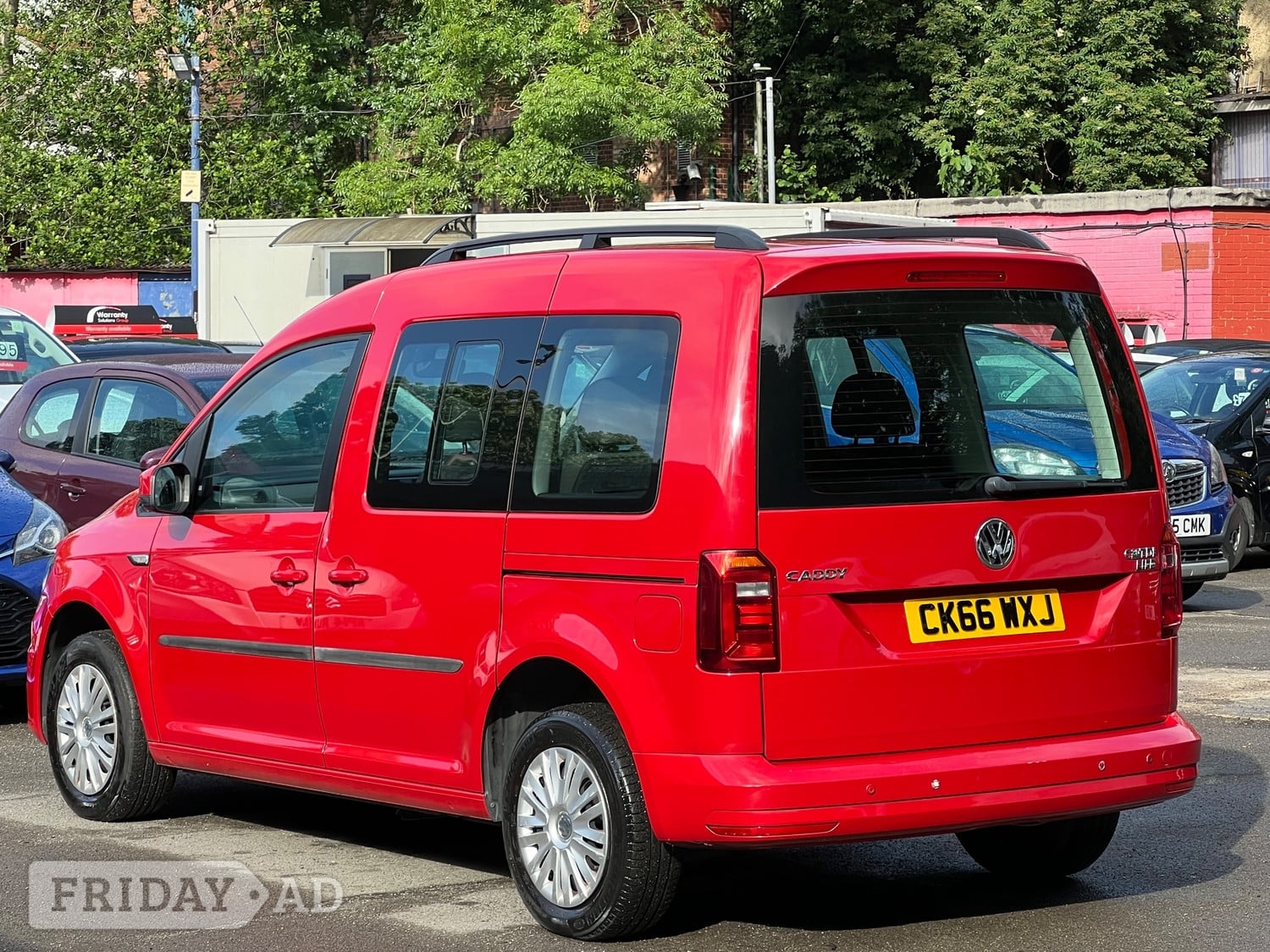 Volkswagen Caddy Life 2016 - Cars