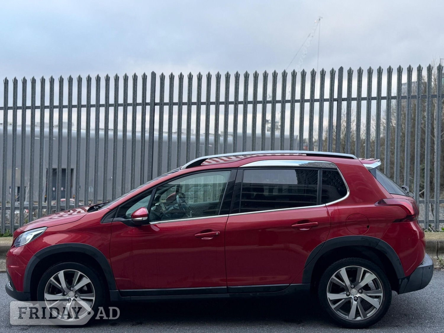 Peugeot 2008 2018 - Cars in Willesden