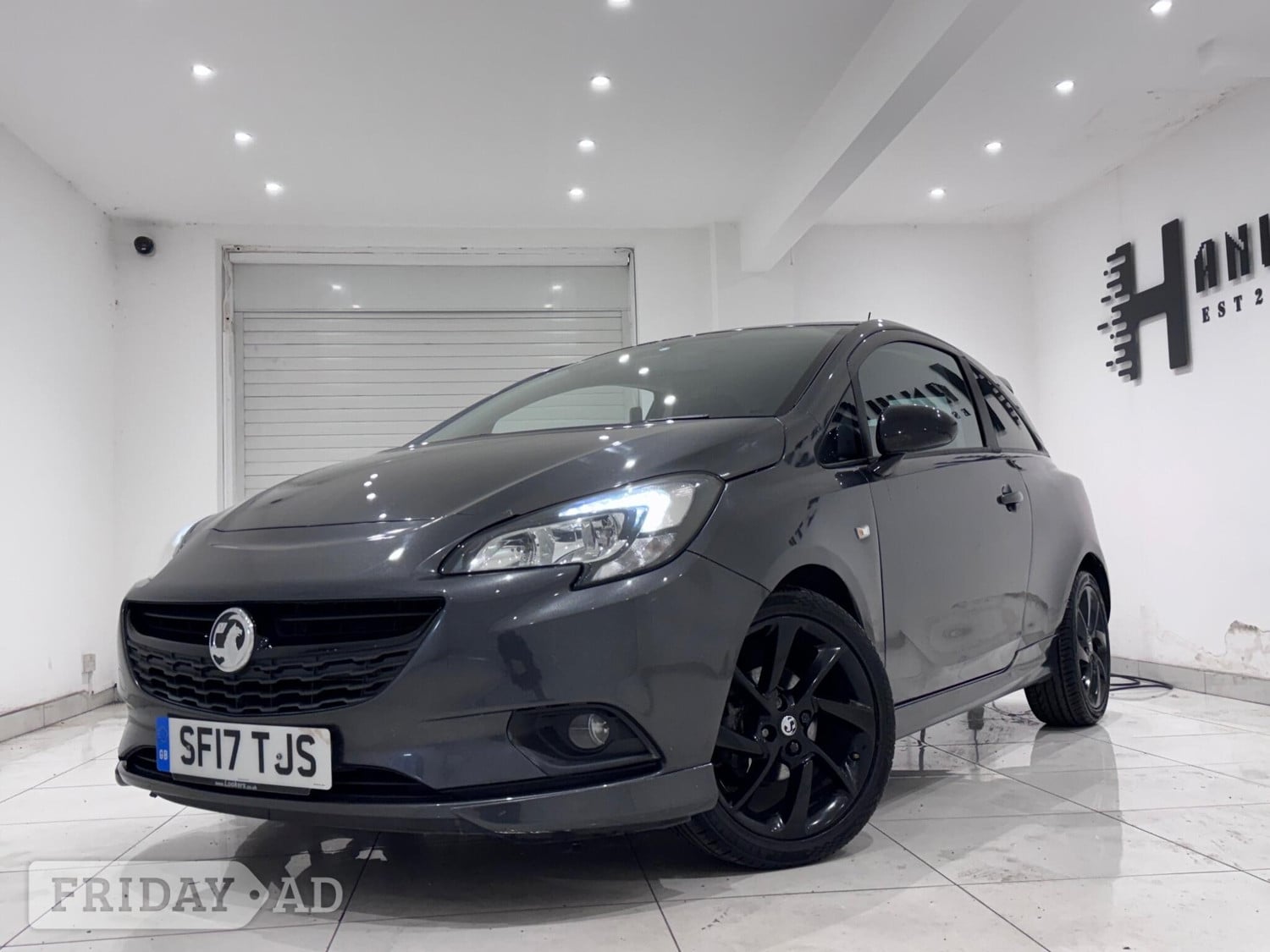 Vauxhall Corsa 2017 in Hounslow