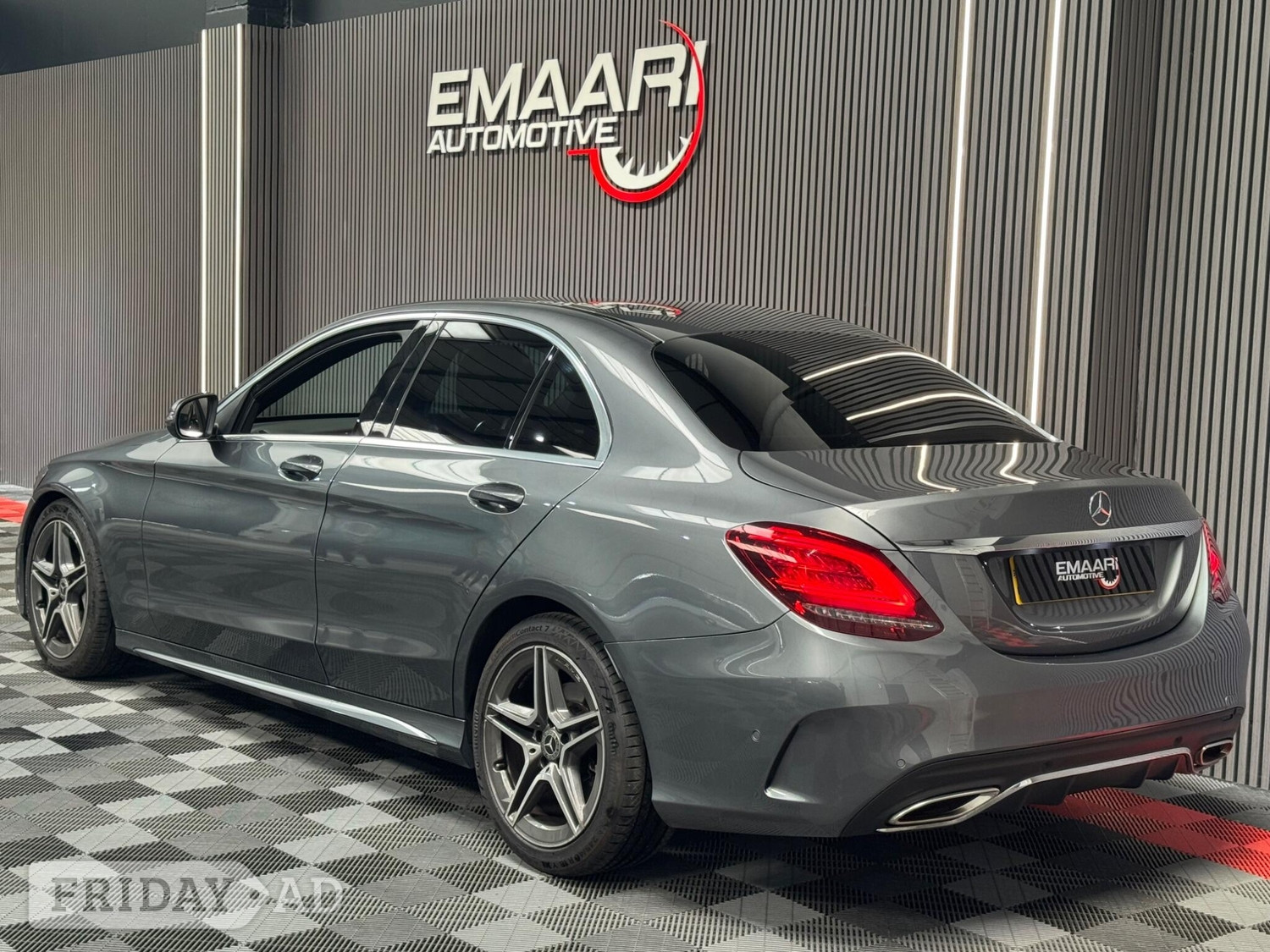 [ berth ]Mercedes-Benz C Class