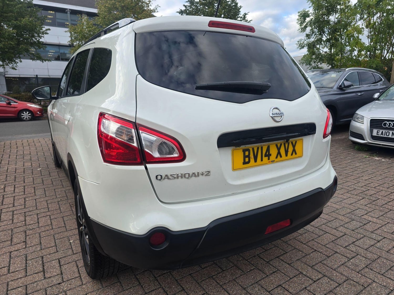 Nissan Qashqai+2 2014 - Cars