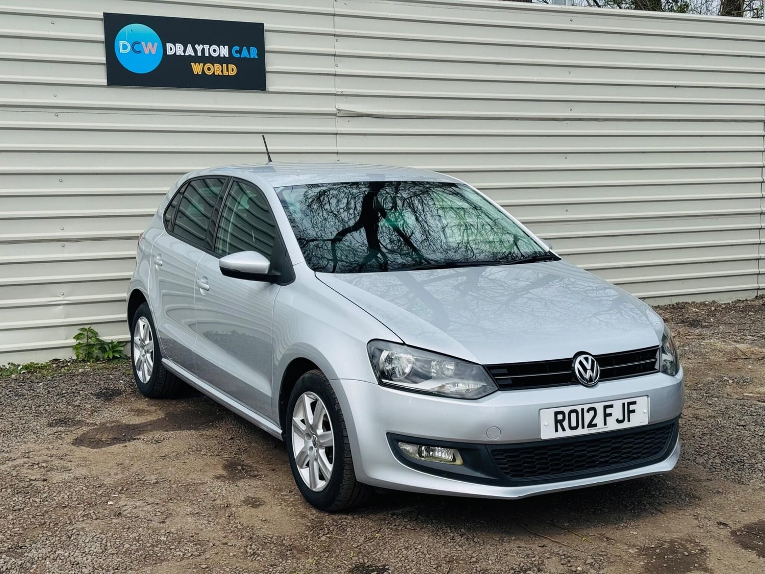 Volkswagen Polo 2012 - Cars in Hillingdon