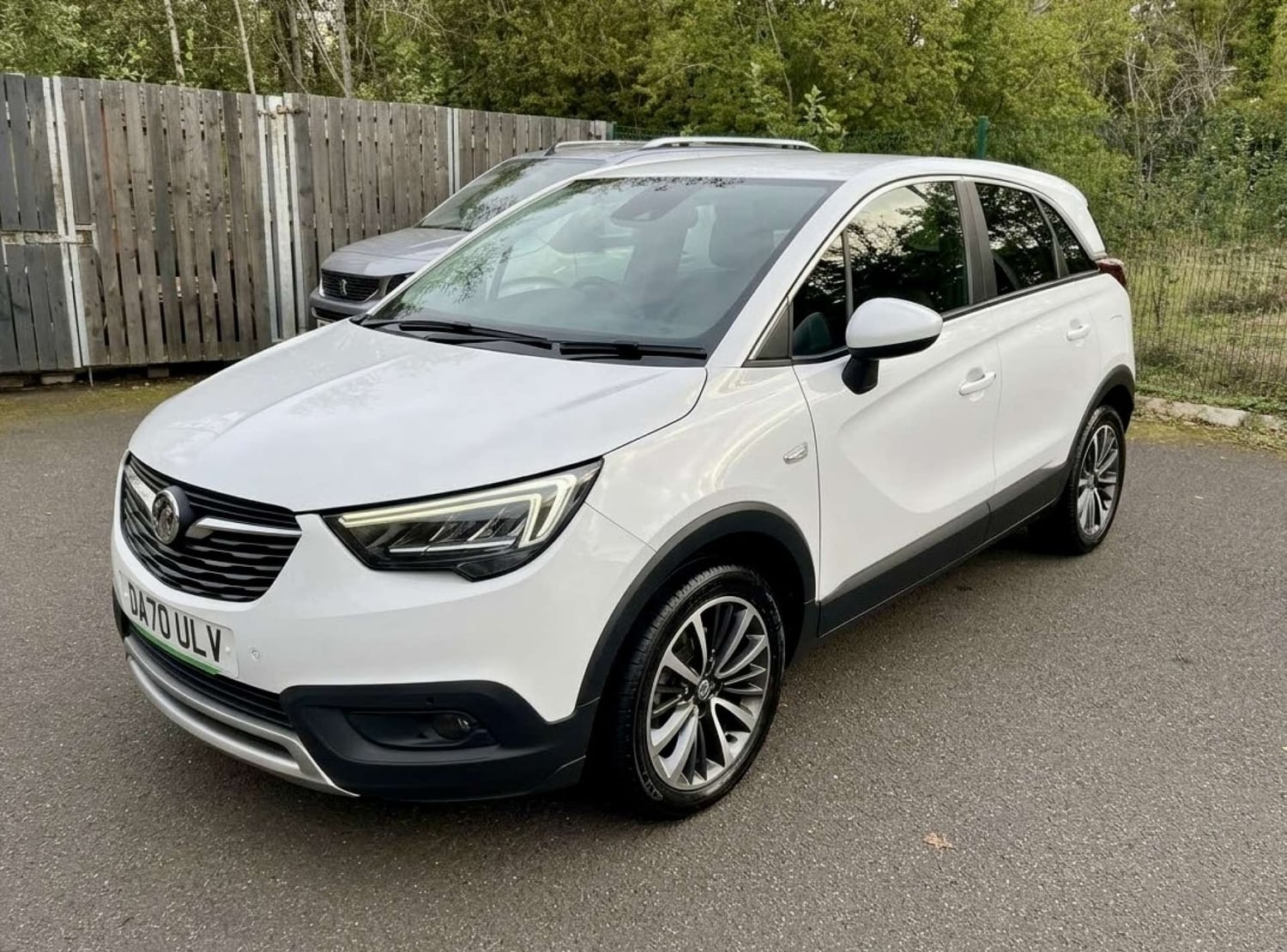 [ berth ]Vauxhall Crossland X