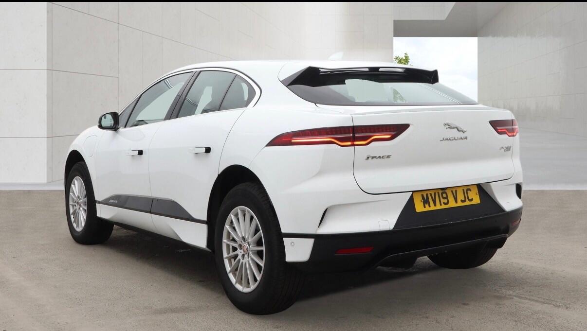 [ berth ]Jaguar I-Pace