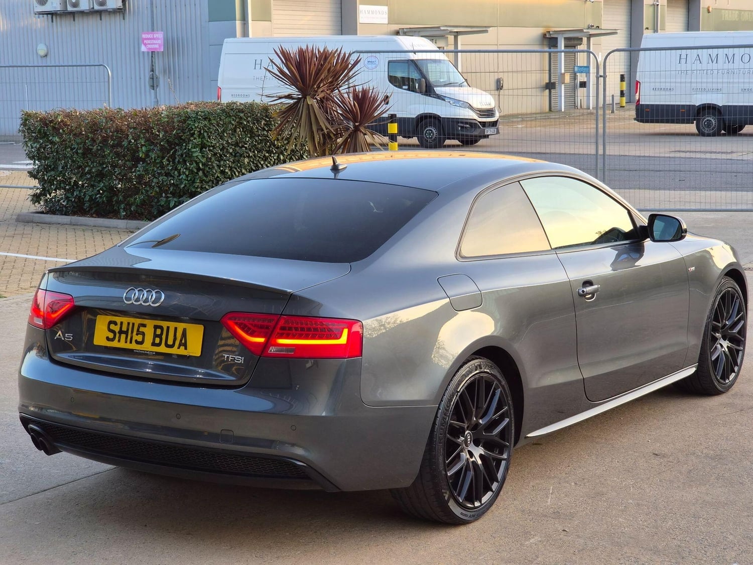 [ berth ]Audi A5