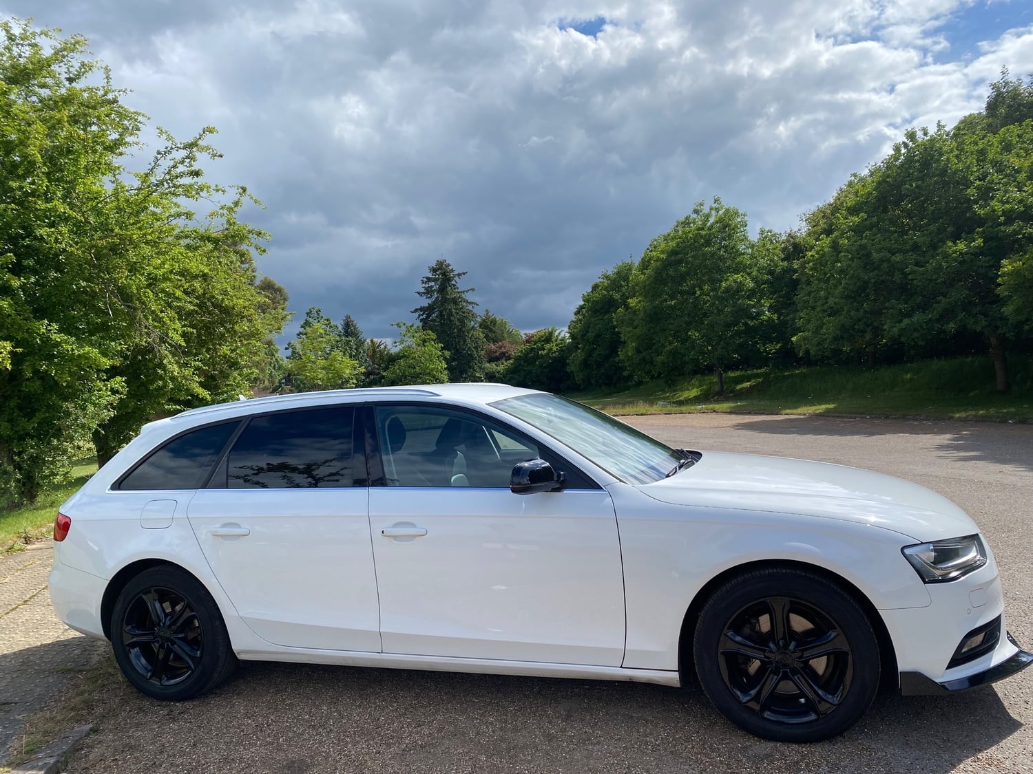 Audi A4 Avant Slough