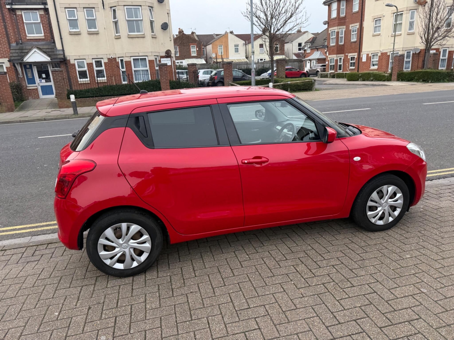 Suzuki Swift 2017 - Cars
