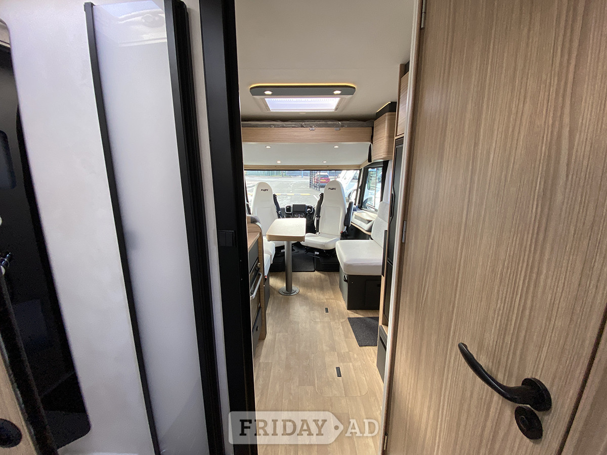 [4 berth ]Pilote Galaxy G740 FC Evidence 
