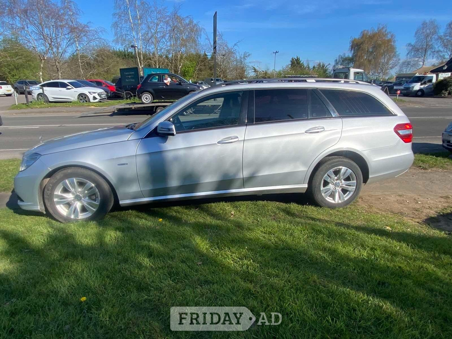 [ berth ]Mercedes-Benz E Class