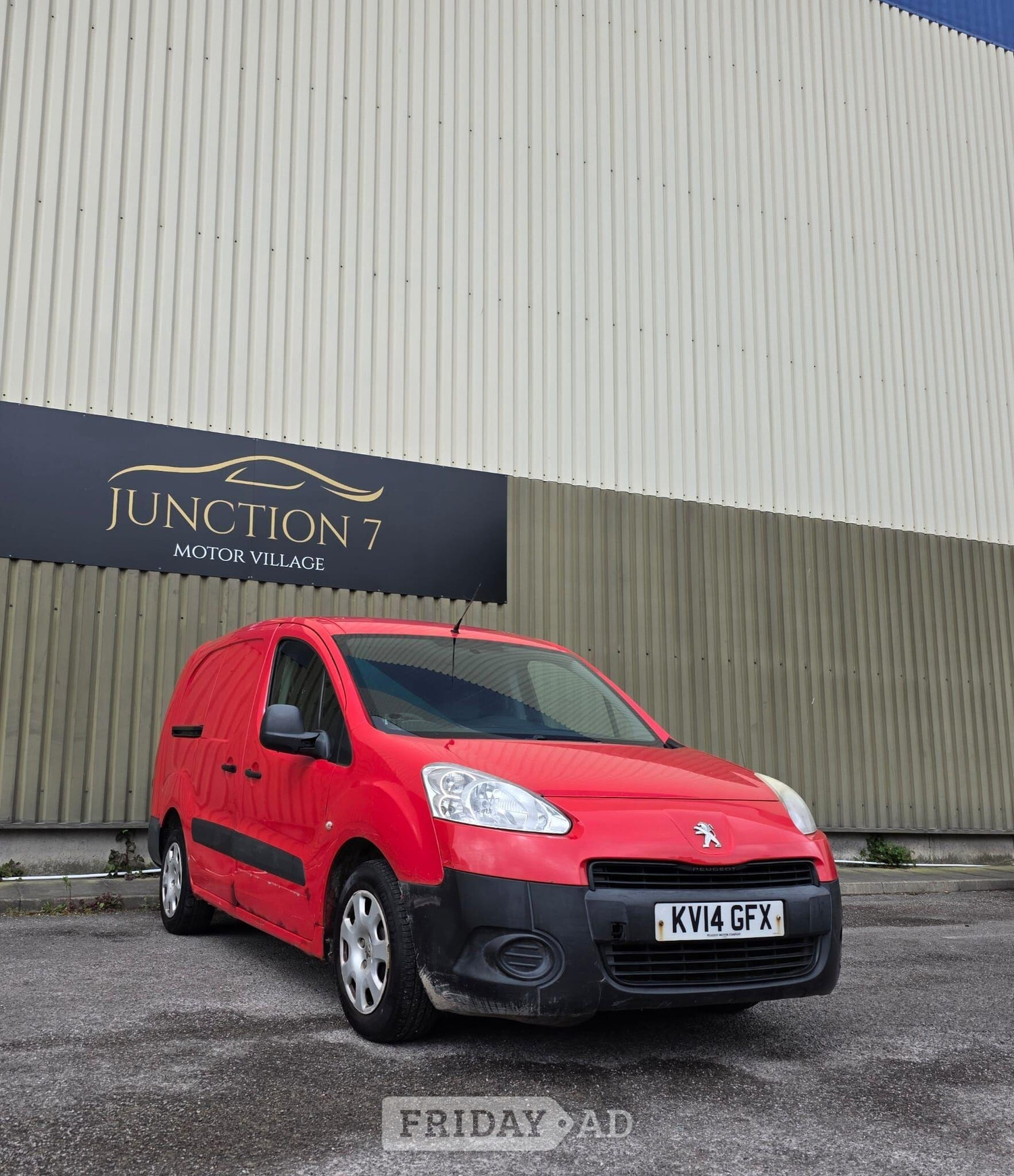 [ berth ]Peugeot Partner