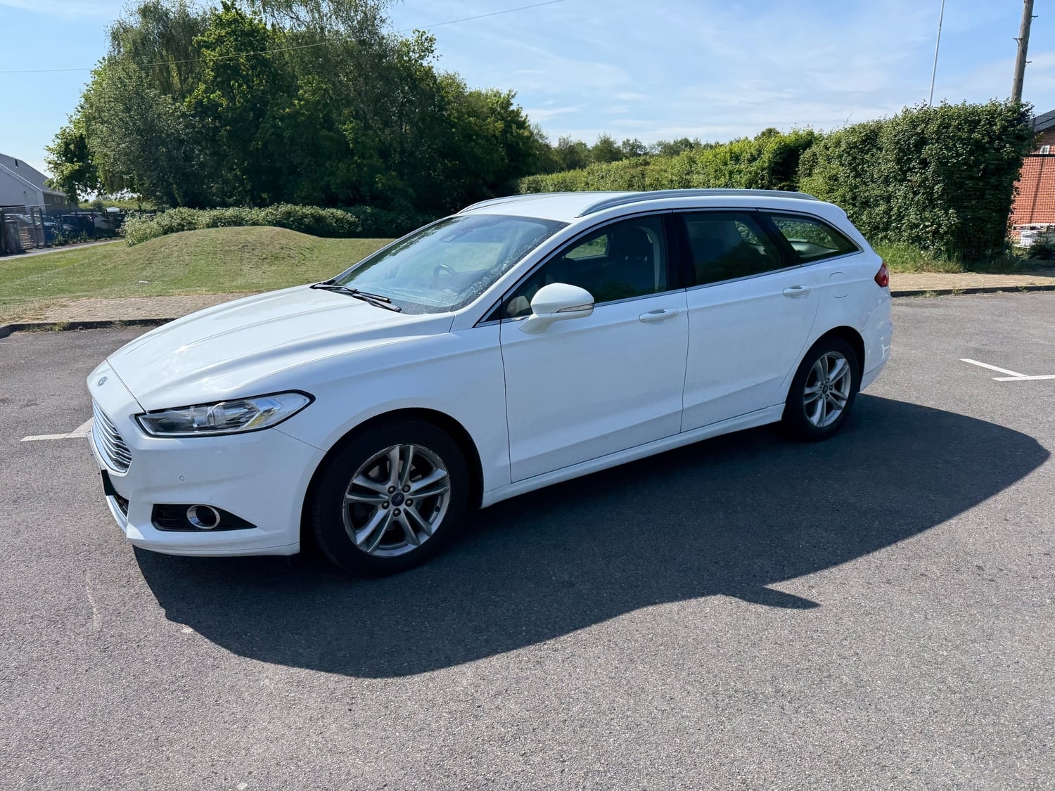 Ford Mondeo 2015 - Cars