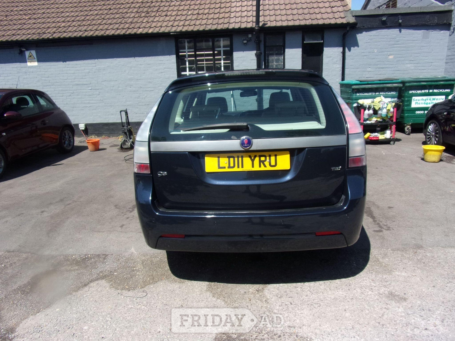 [ berth ]Saab 9-3