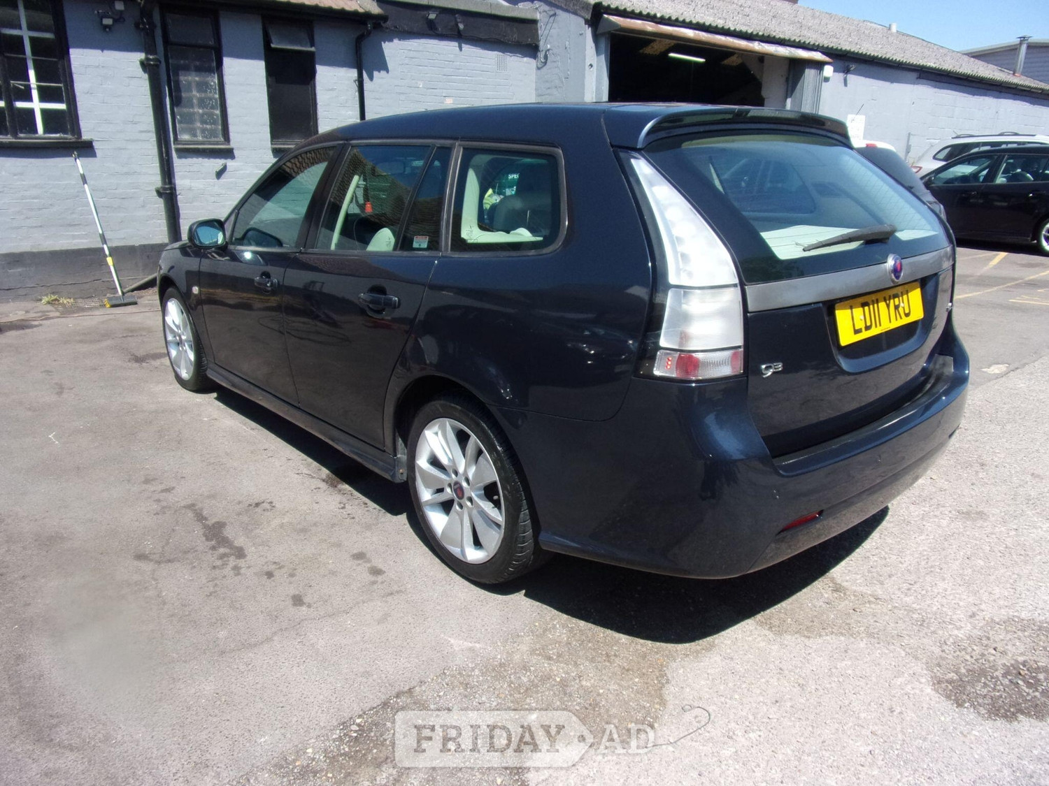 Saab 9-3 2011 - Cars in Aldershot