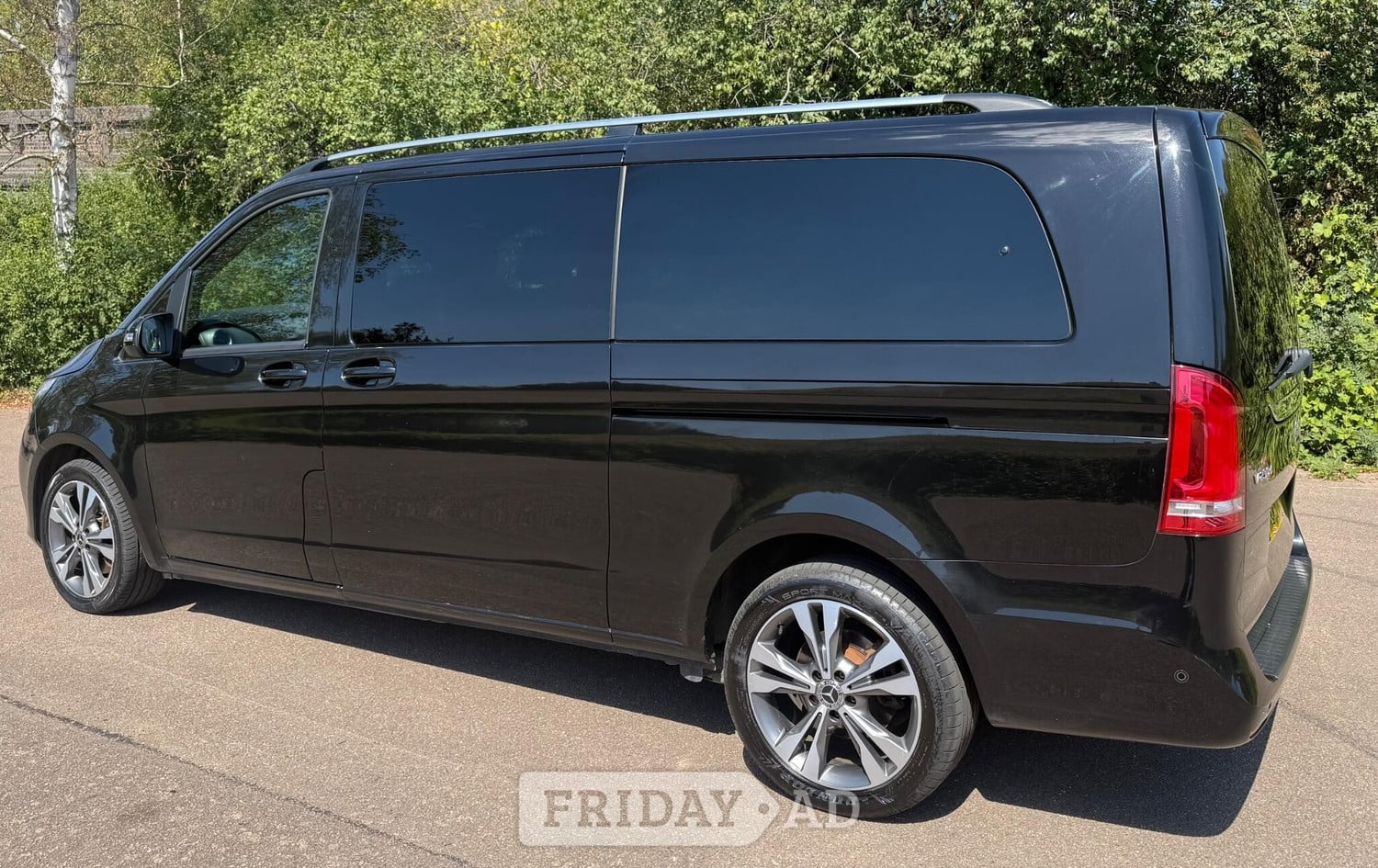Mercedes-Benz V Class 2019 - Cars