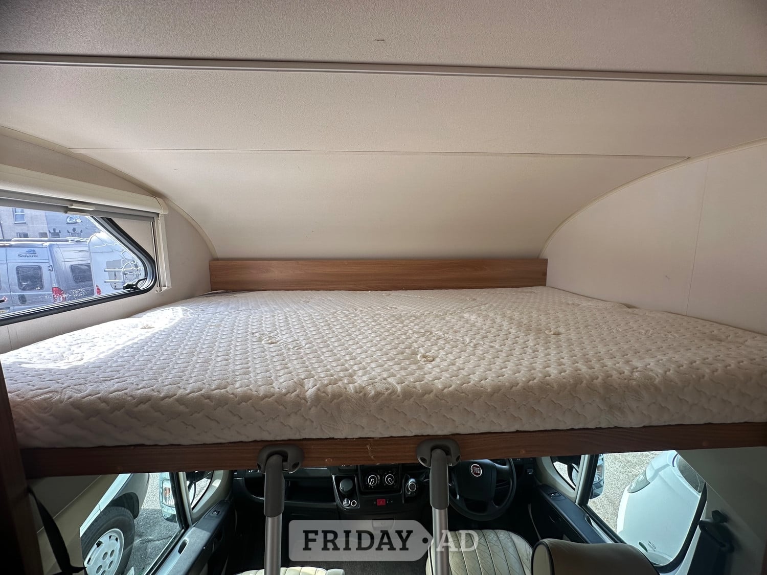 Swift Escape 624 2014 - Motorhomes & Caravans