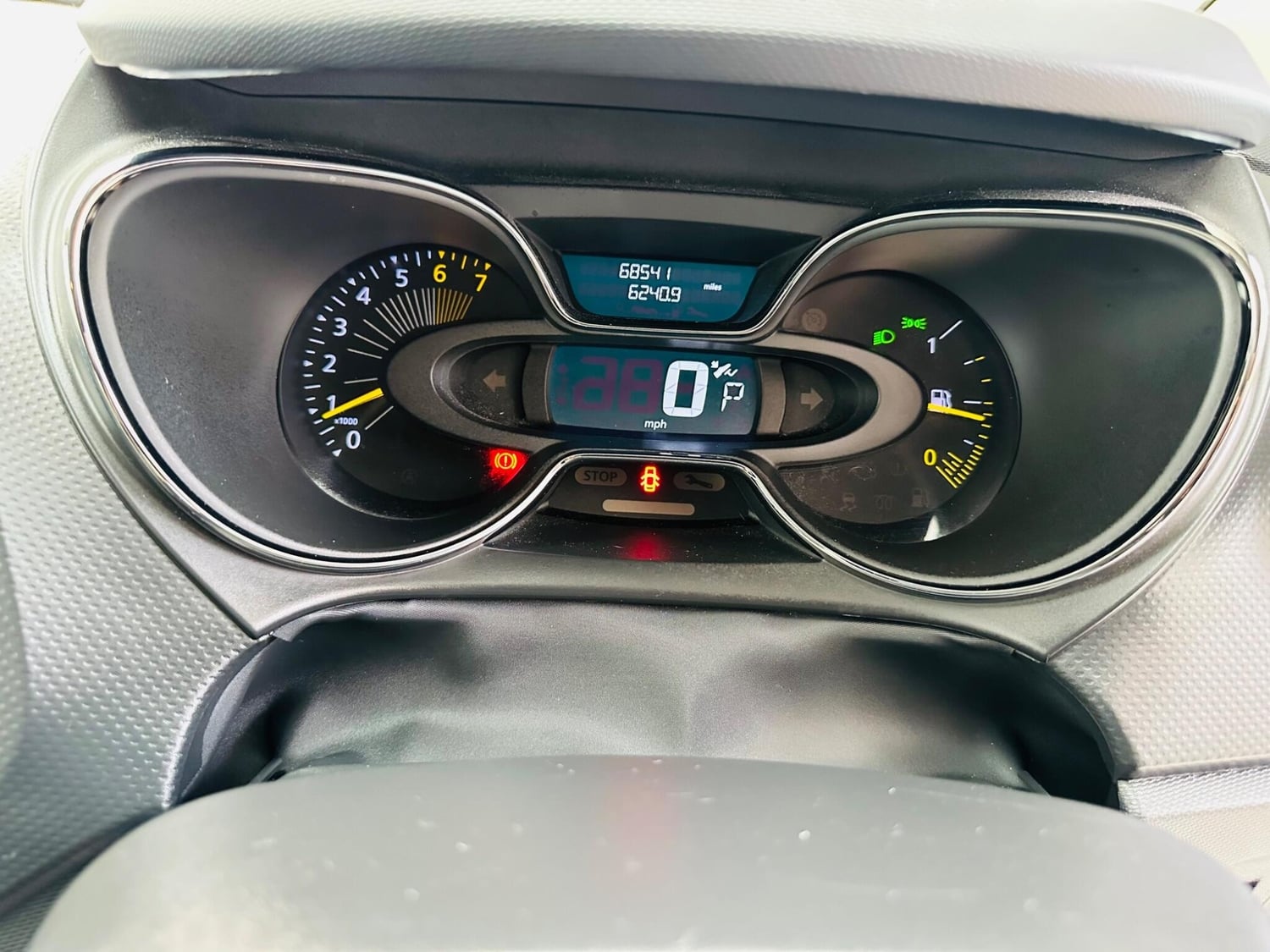 Renault Captur 2014 - Cars in Iver