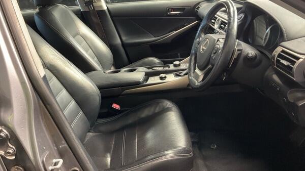 Lexus IS Havering