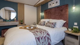 WAS £83,475 | Luxury Regal Hemsworth at Bredon View Holiday Park!