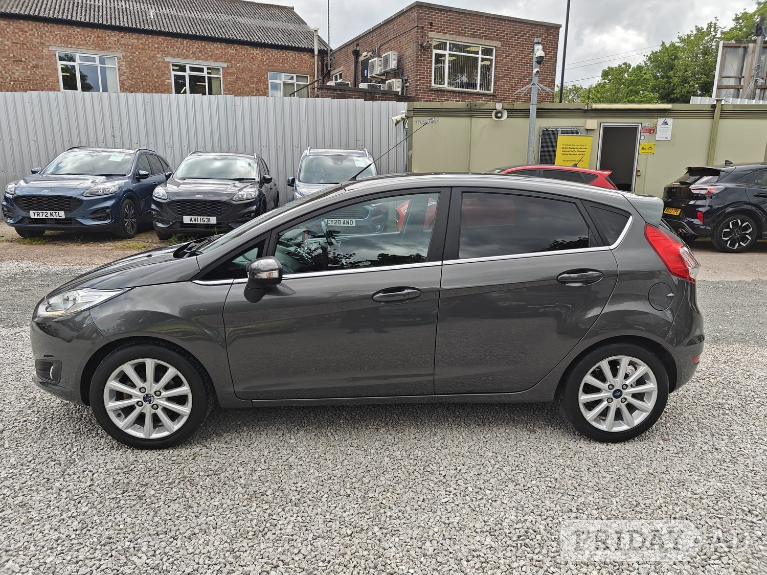 Ford Fiesta 2015 - Cars