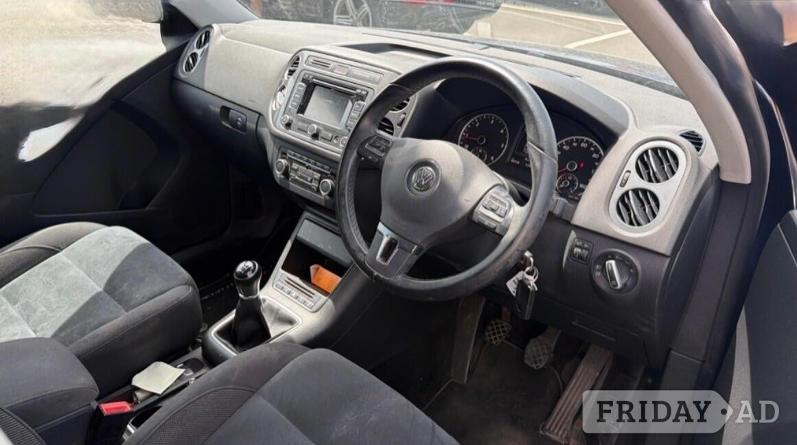 Volkswagen Tiguan 2015 - Cars