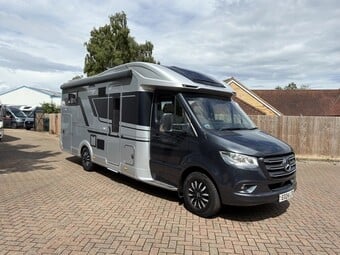 Adria Matrix Supreme MB 670 SL 2024 for sale