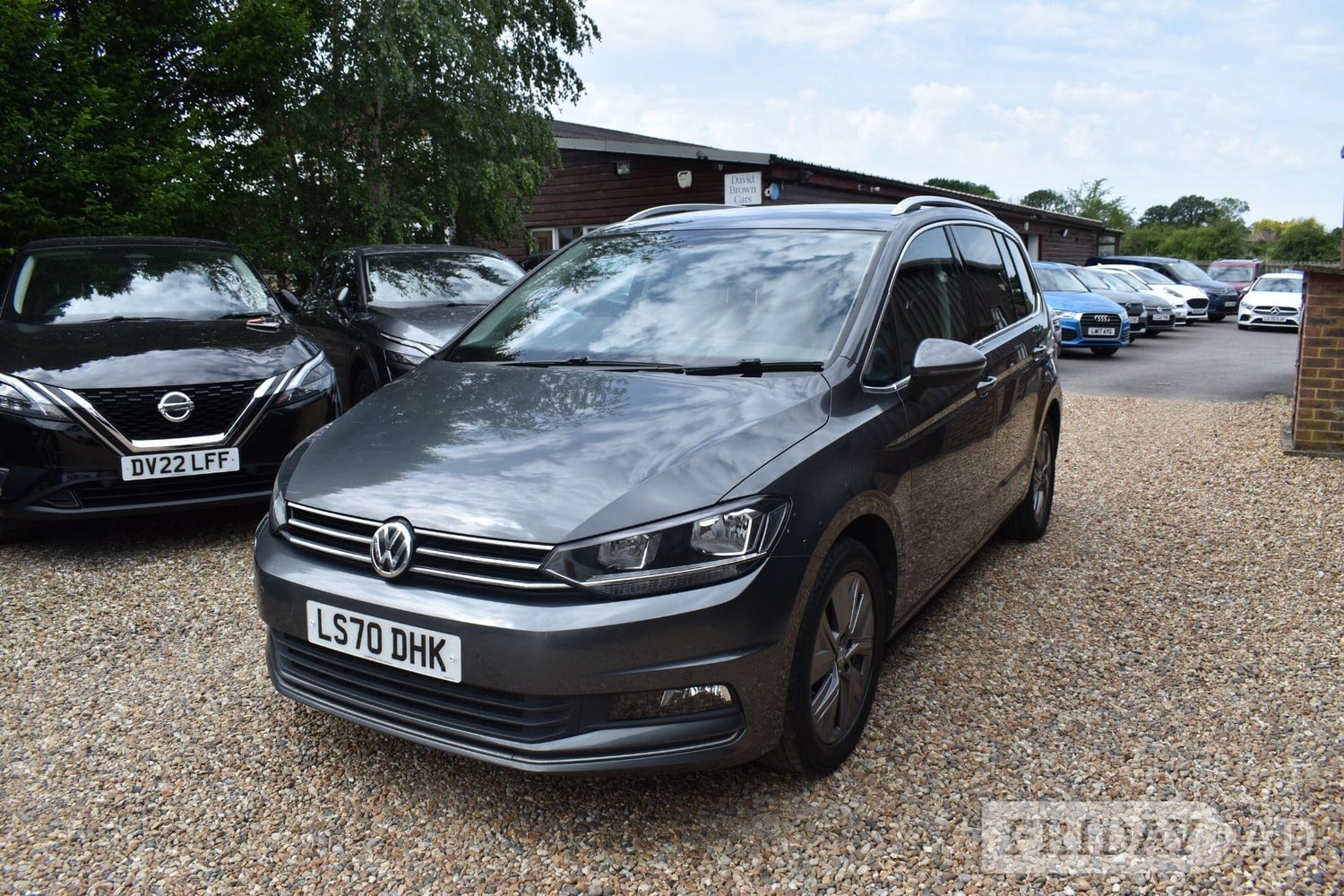 [ berth ]Volkswagen Touran