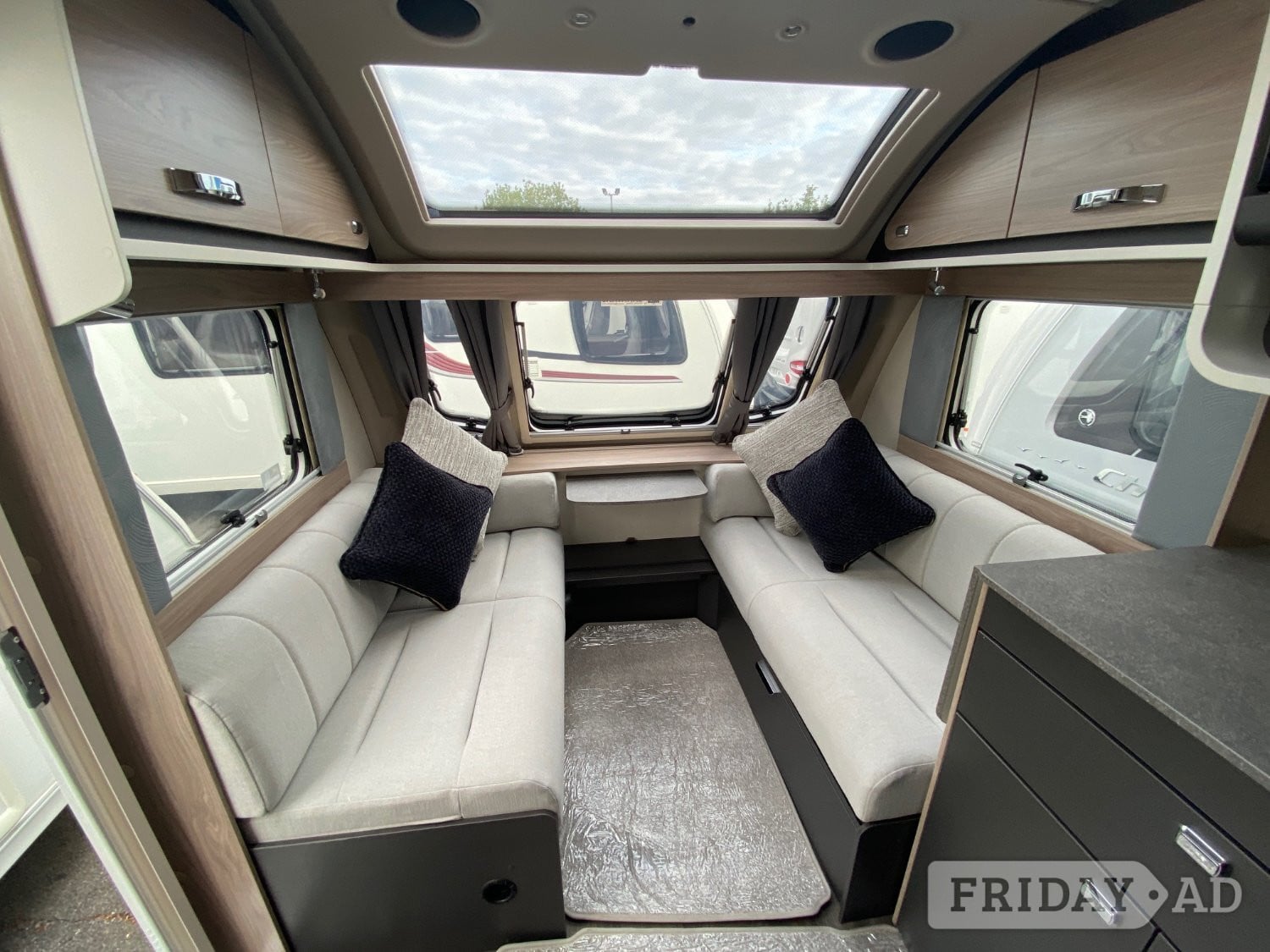[ berth ]Swift Challenger 500