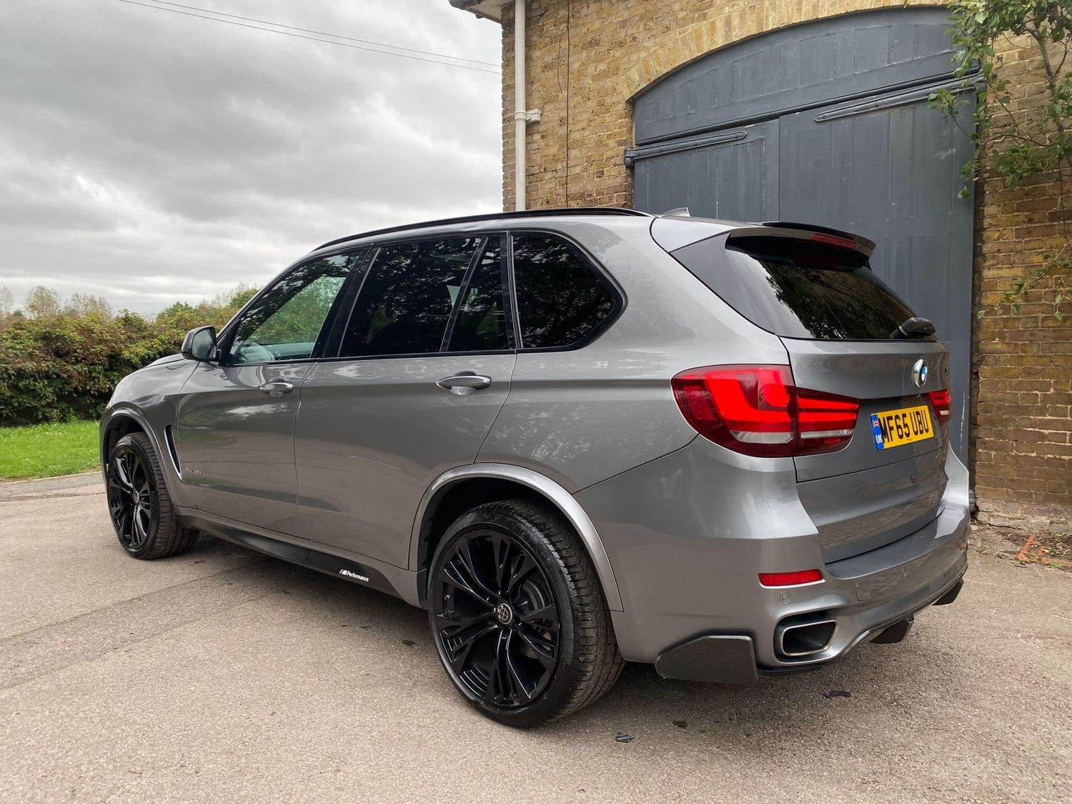 BMW X5 2015 - Cars in Uxbridge