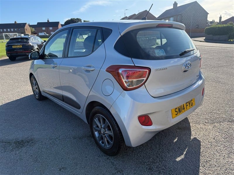 Hyundai i10 2014 - Cars
