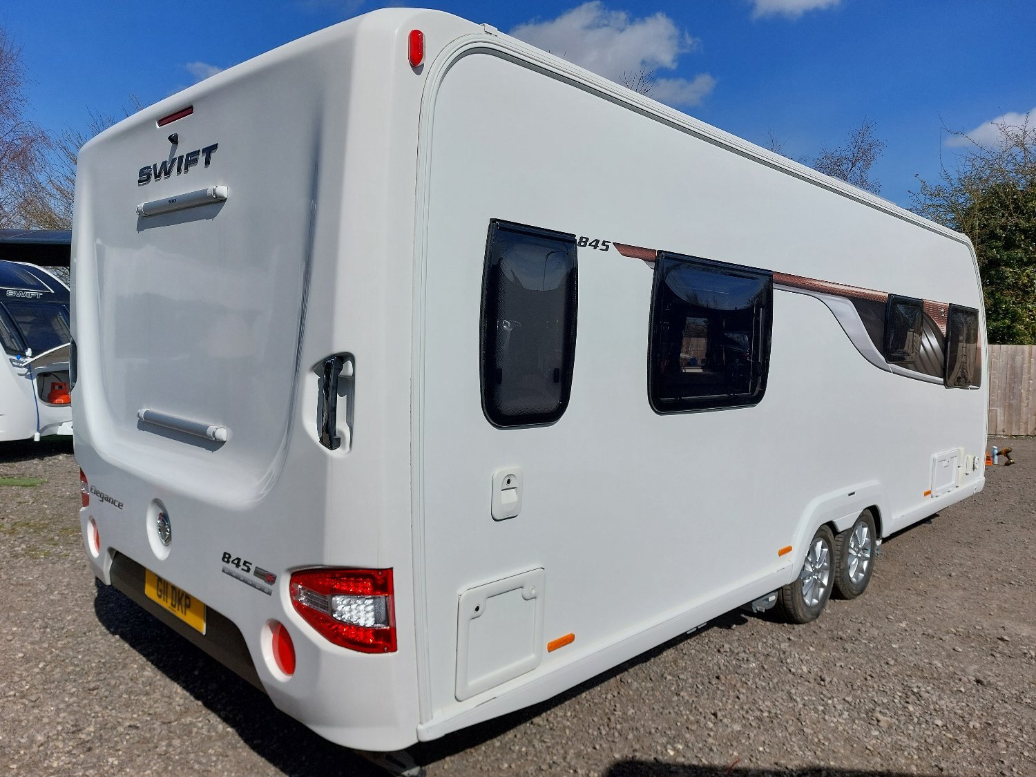 Swift Elegance Grande 845 2020 - Motorhomes & Caravans in Routh