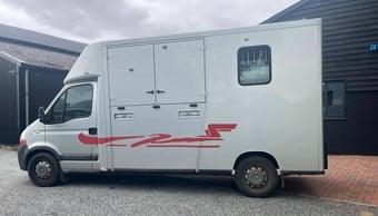 Theault  Renault Horsebox
