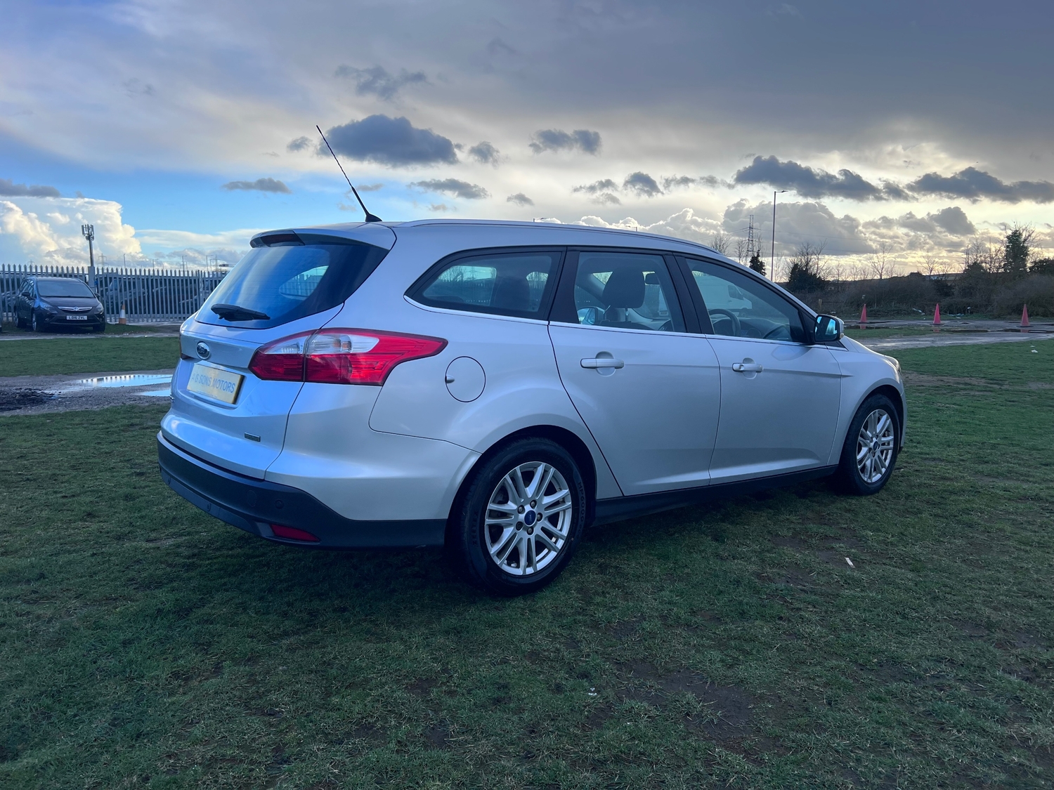 Ford Focus 2012 - Cars in Havering