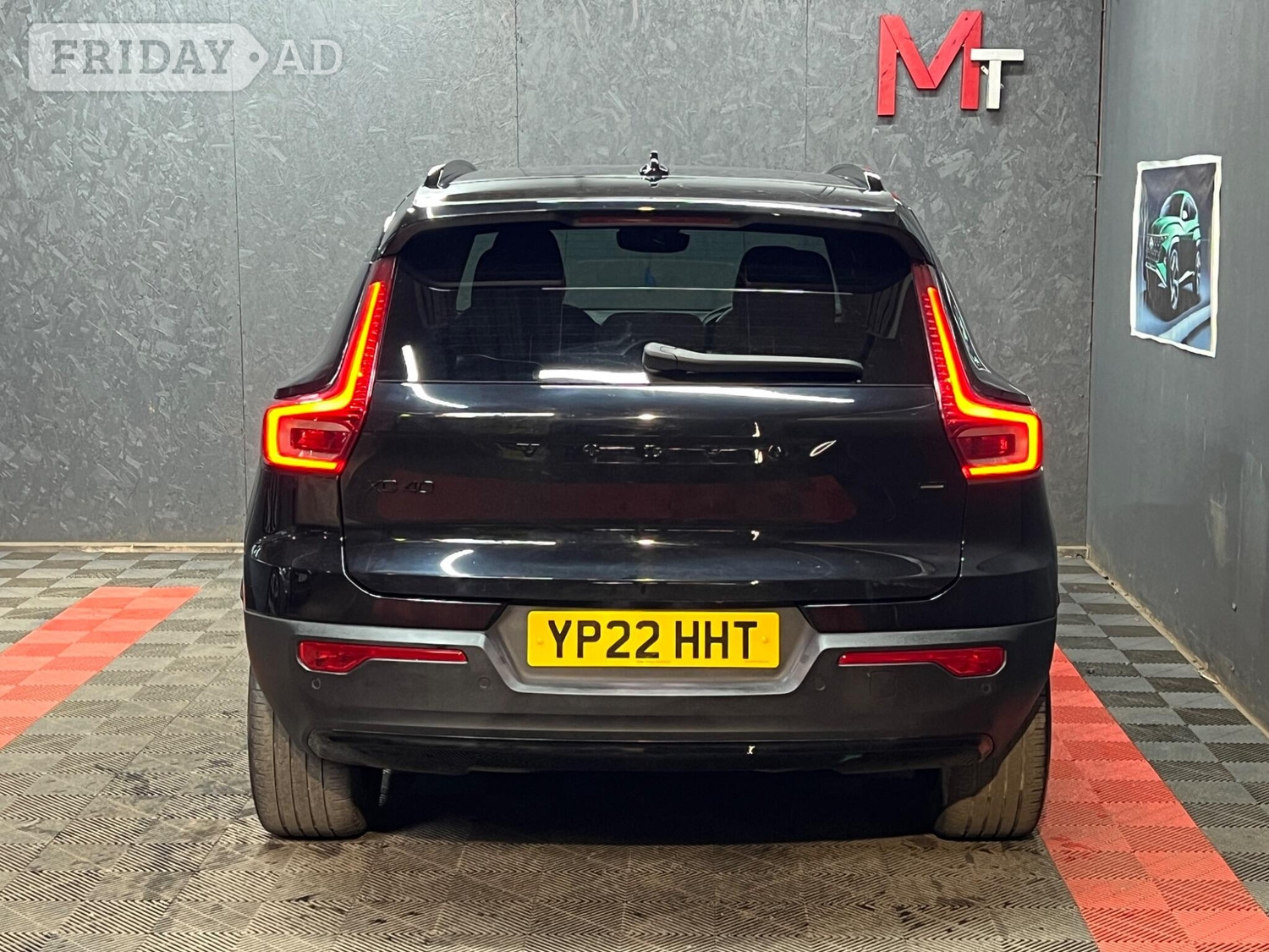 Volvo XC40 2022 - Cars in Halifax
