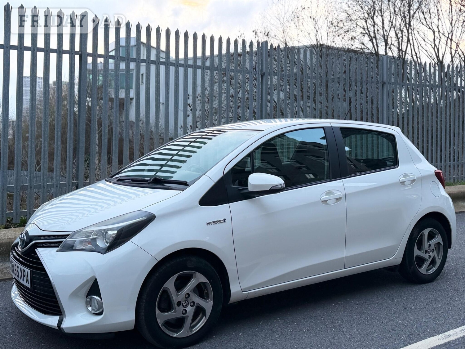 Toyota Yaris Willesden