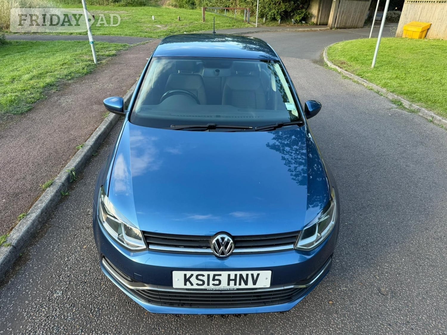 Volkswagen Polo 2015 - Cars in Hayes
