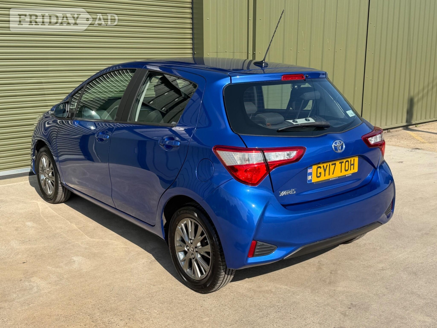[ berth ]Toyota Yaris