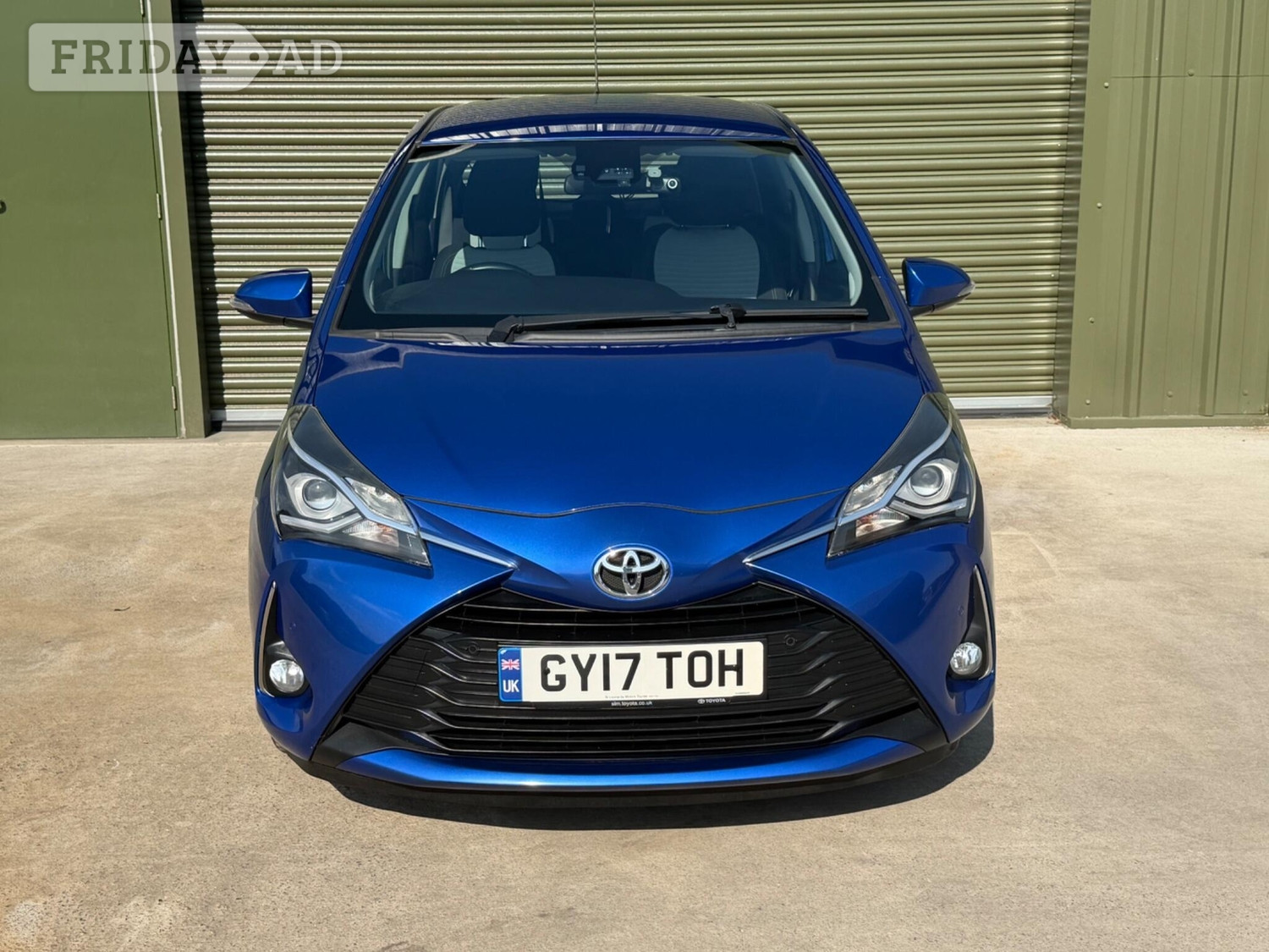 2017 Toyota Yaris 1.5 VVT-i Icon Tech Euro 6 5dr - Cars in Lewes