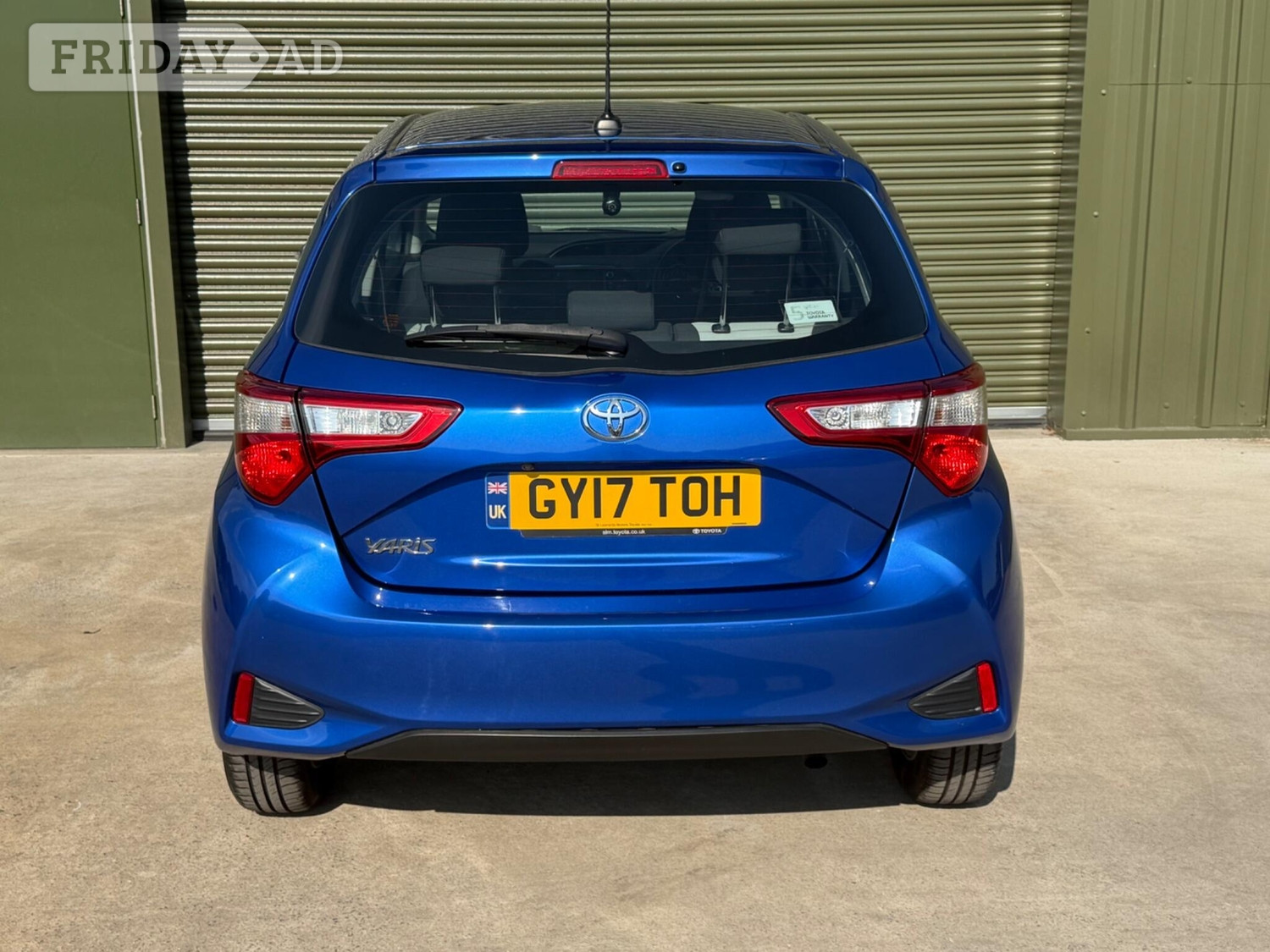 2017 Toyota Yaris 1.5 VVT-i Icon Tech Euro 6 5dr - Cars