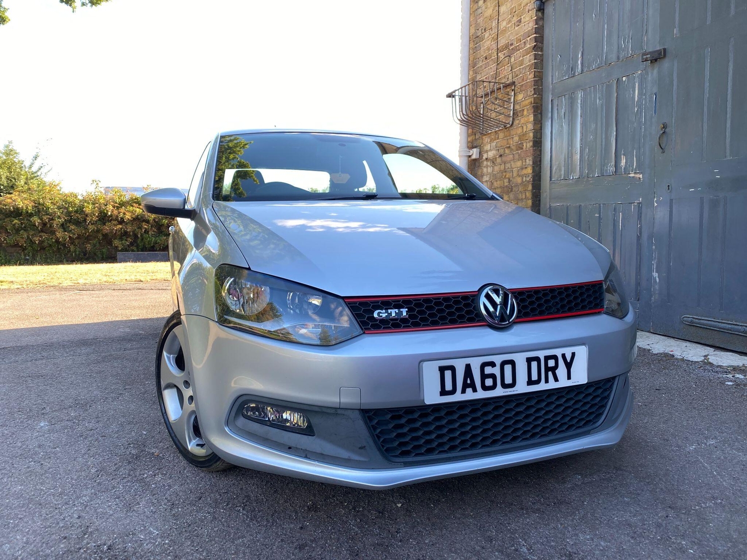 [ berth ]Volkswagen Polo