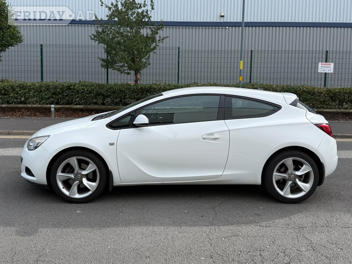 Vauxhall Astra 2016 - Cars in Birmingham