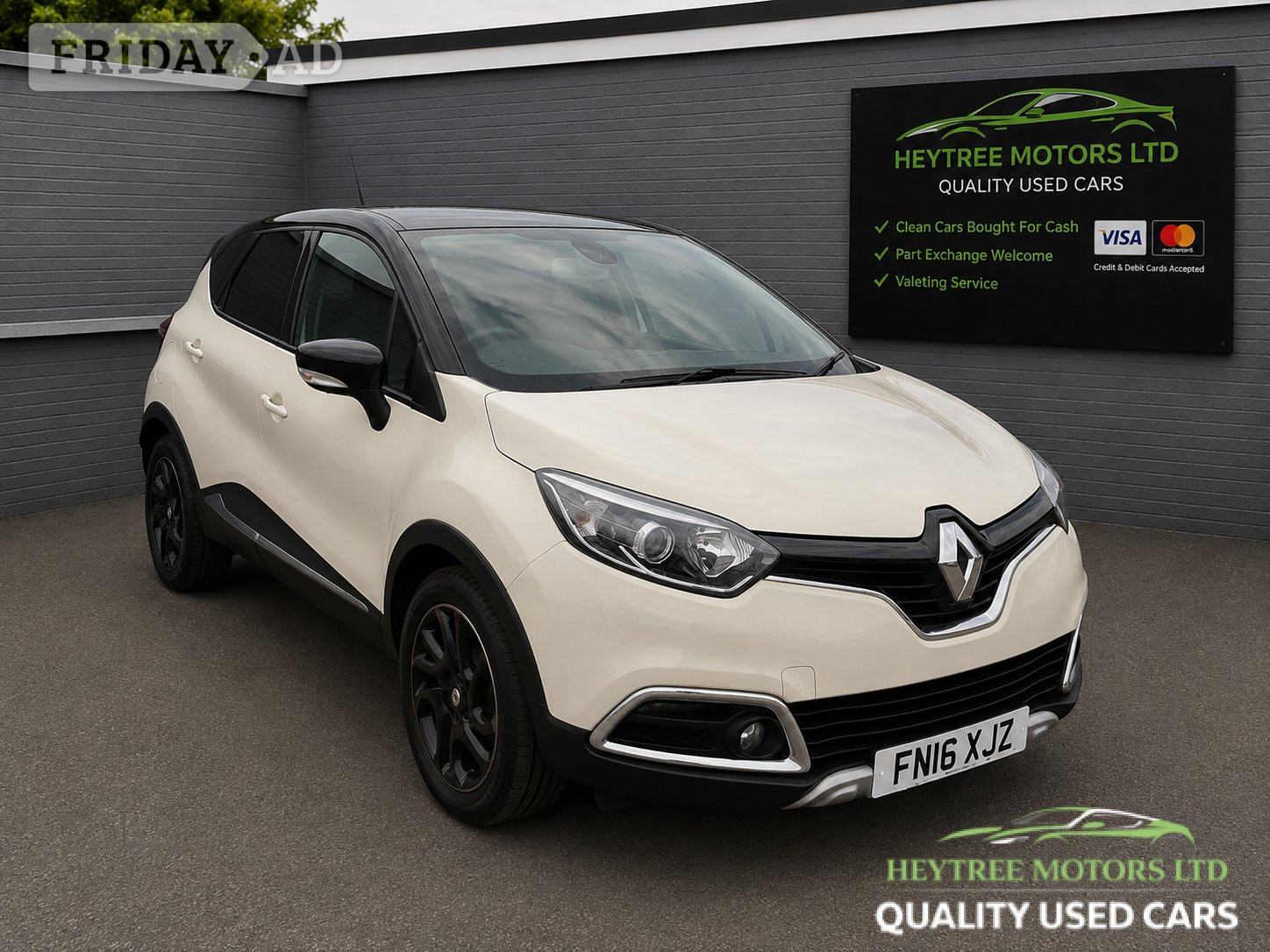 Renault Captur 2016 in Blackpool
