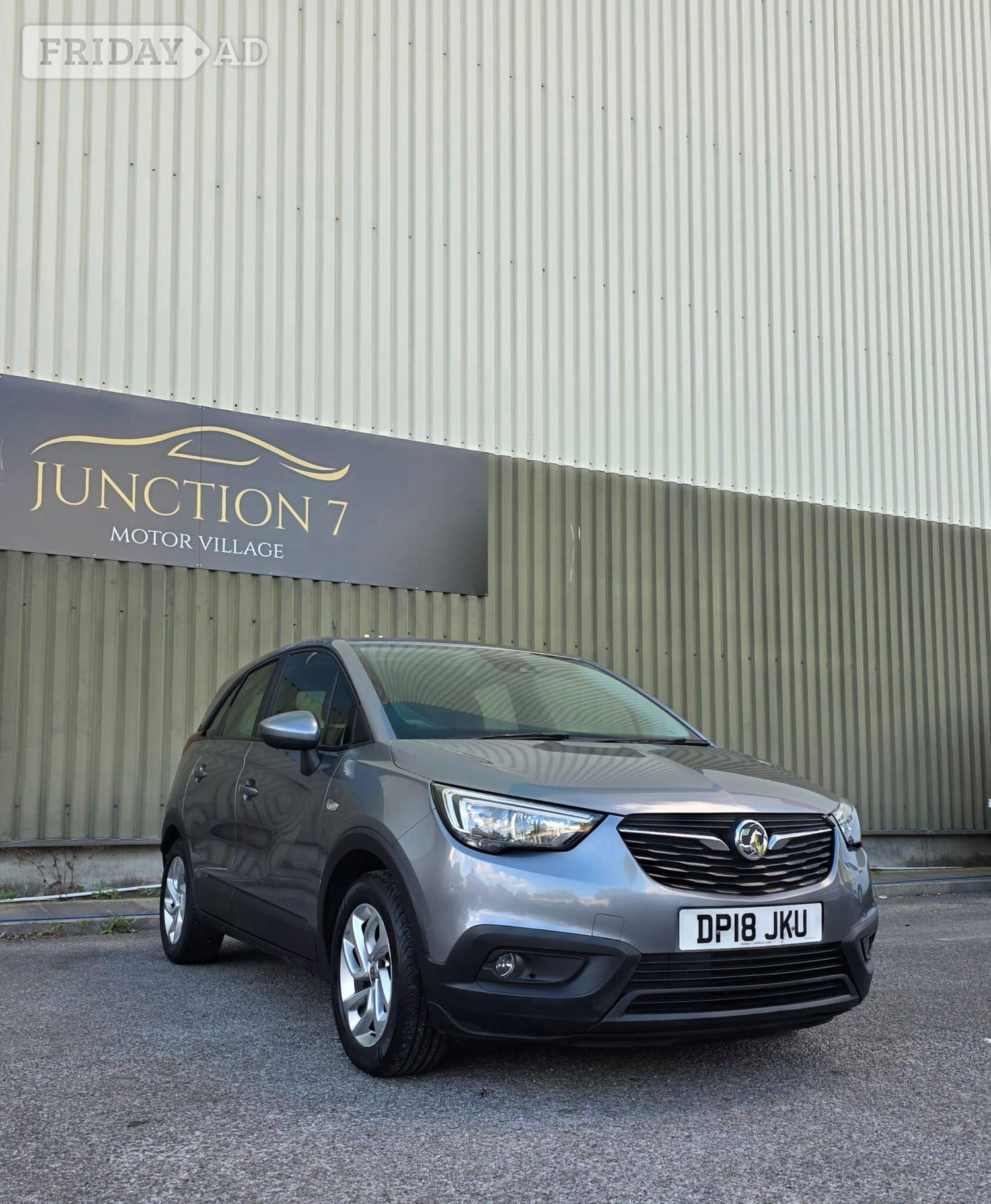 [ berth ]Vauxhall Crossland X