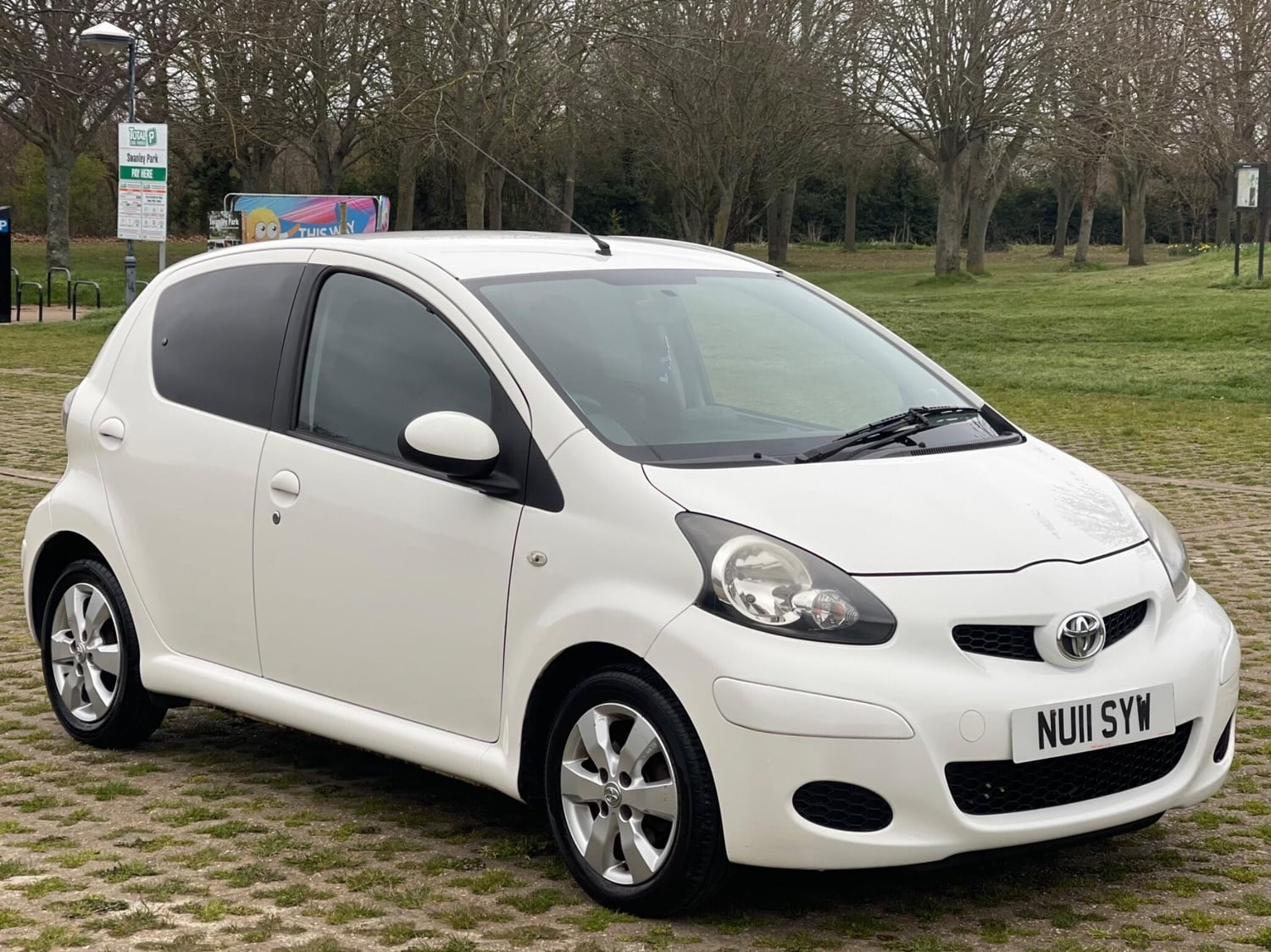 [ berth ]Toyota Aygo