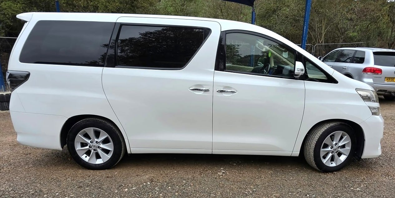 Toyota Vellfire 2012 - Cars in March