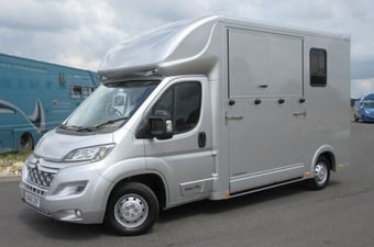 Select Pro Citroen Horsebox