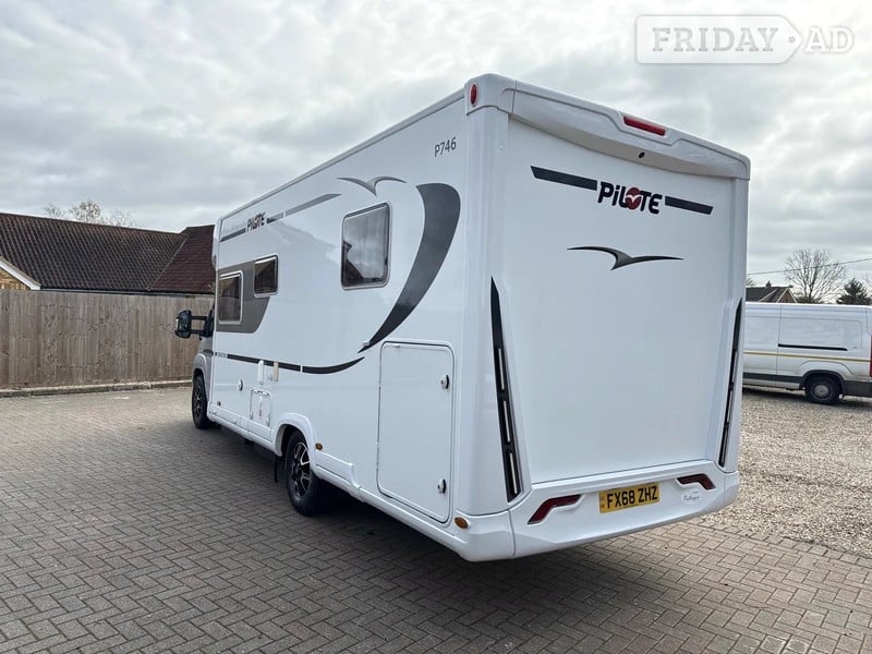 Pilote Pacific P746C Sensation 2018 for sale - Motorhomes & Caravans